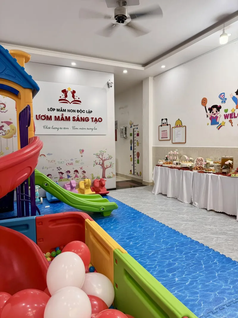 Khu vui chơi trong nhà — cầu trượt & nhà bóng 🏠